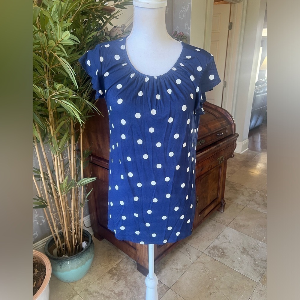 Croft and Barrow ladies crewneck short sleeve top good condition, medium - Picture 9 of 9